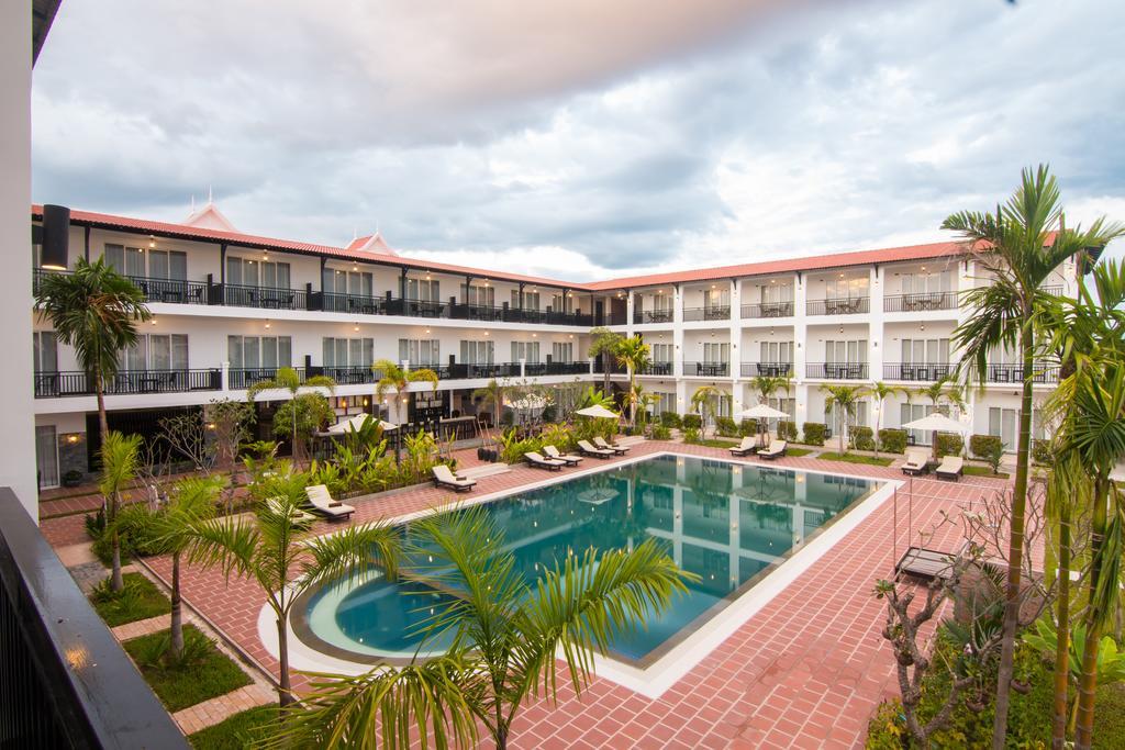Crown Angkor Hotel Resort & Spa Siem Reap Buitenkant foto